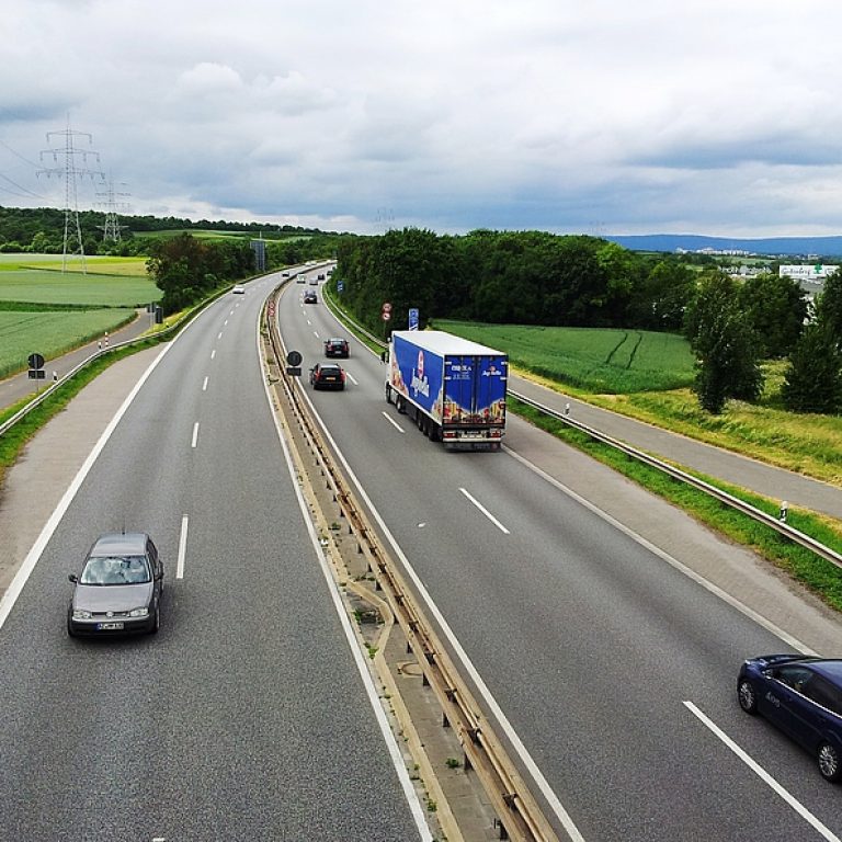 csm_autobahnbeimarienborn_80e891bfa2